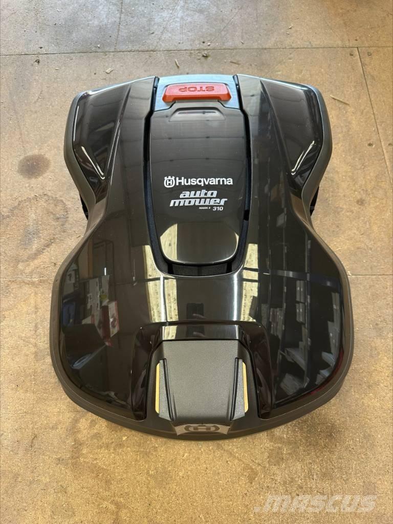 Husqvarna AM310 Robotické kosačky