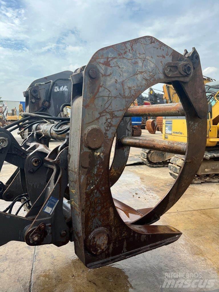 Volvo L90 Drapáky