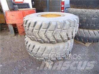  VKT 20,5x25 Pneumatiky, kolesá a ráfiky