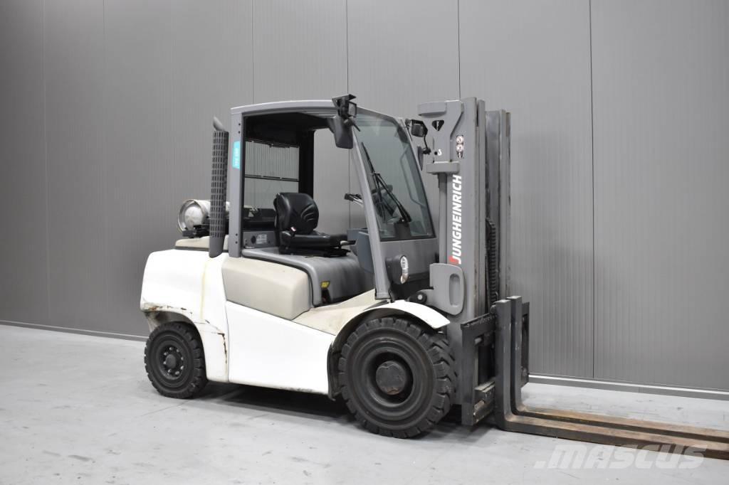 Jungheinrich TFG S50 LPG vozíky