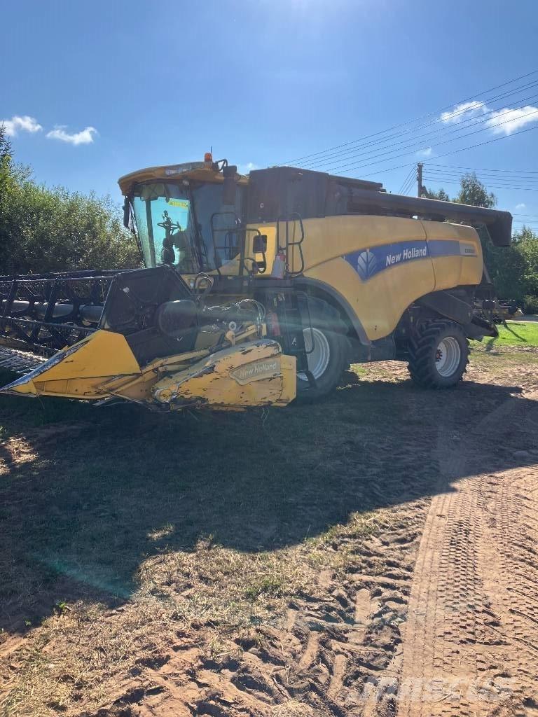 New Holland CX 8080 Kombinované zberacie stroje