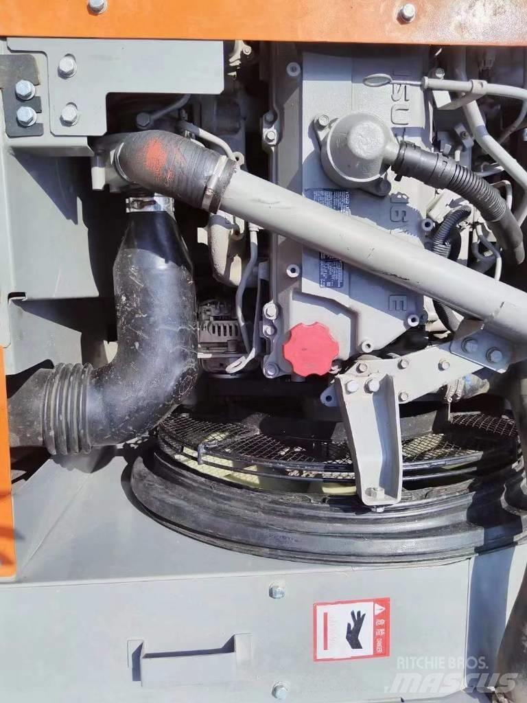 Hitachi Zaxis 200 LC Pásové rýpadlá
