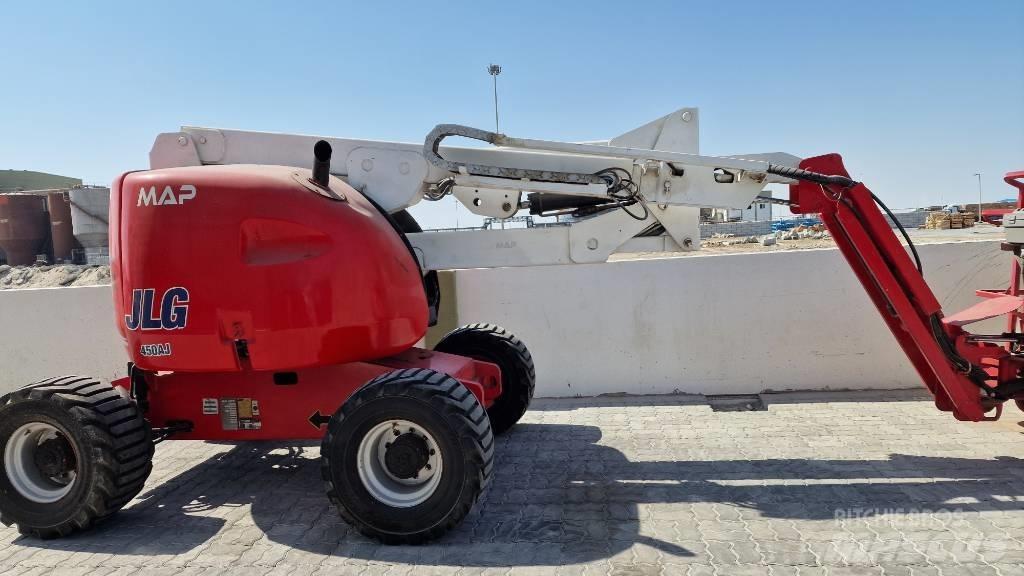 JLG 450AJ Kĺbové plošiny