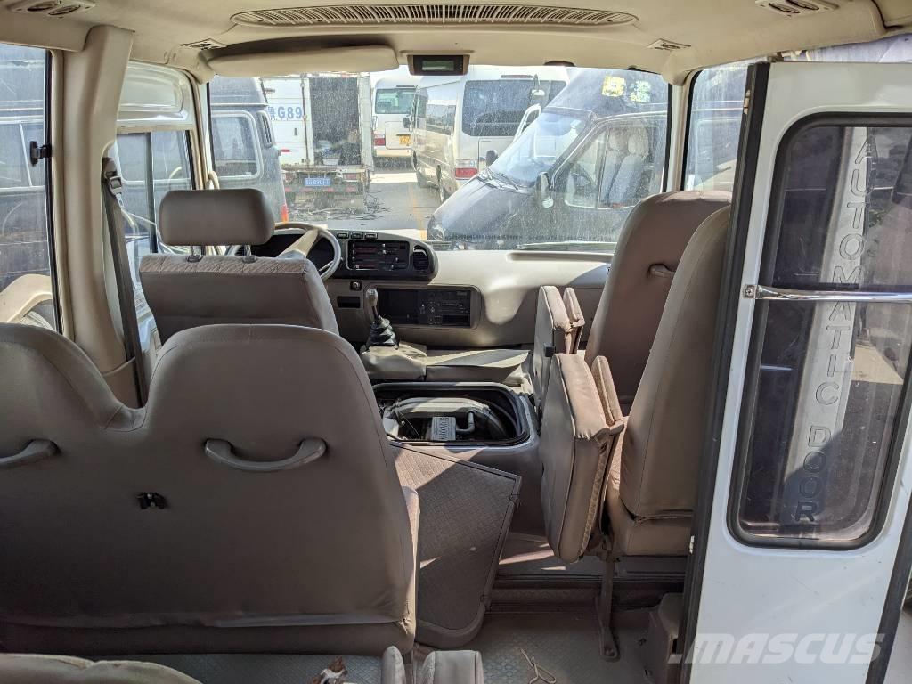 Toyota Coaster Bus Minibusy