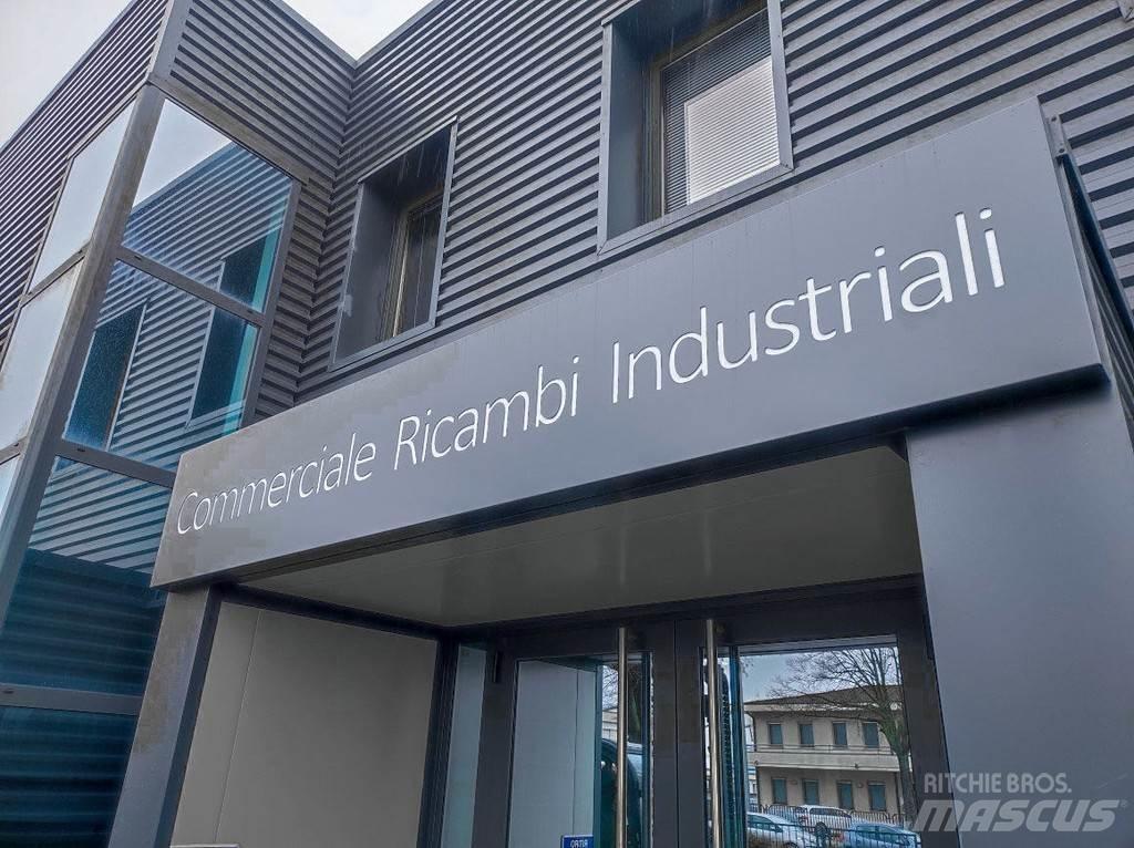 Iveco TURBOTECH Kabíny a interiér