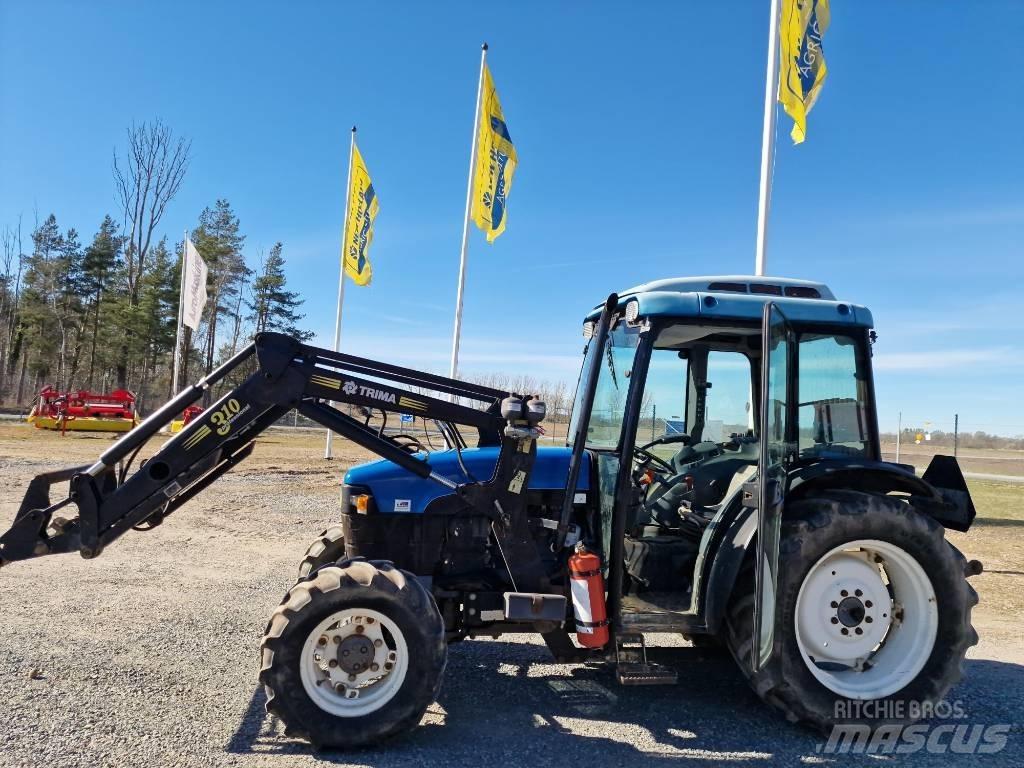 New Holland TN65F Traktory
