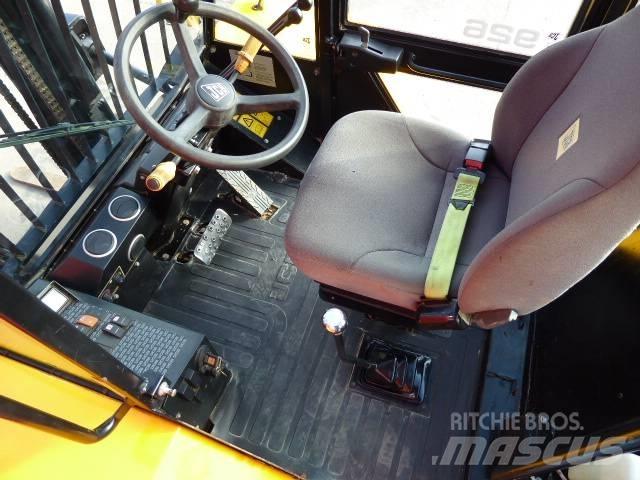 JCB 926 Terénne vysokozdvižné vozíky