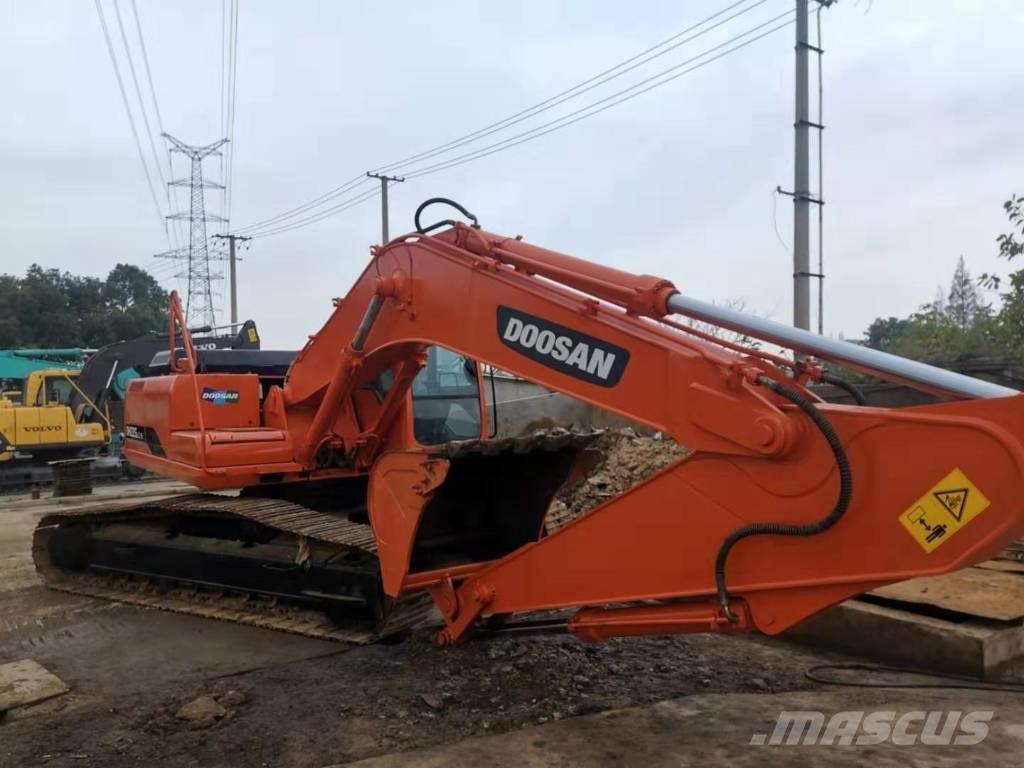 Doosan DH225LC-9 Pásové rýpadlá