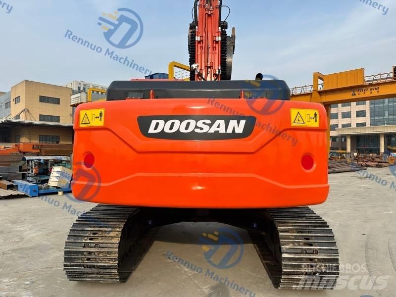 Doosan DX 225 LC-9C Pásové rýpadlá