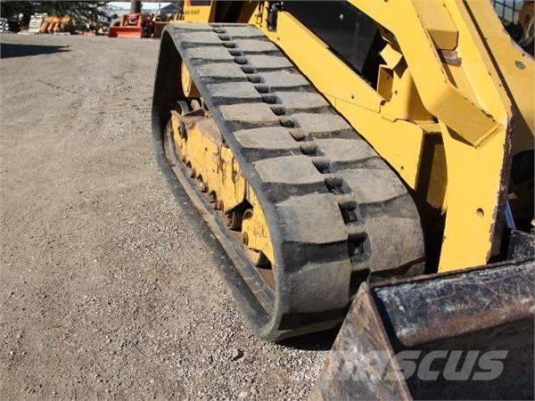 CAT 289 D Šmykom riadené nakladače