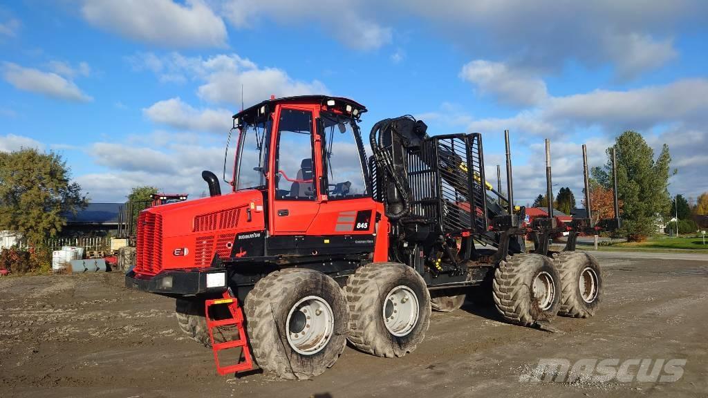 Komatsu 845 Lesné traktory