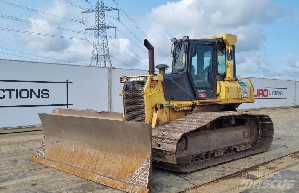 Komatsu D 61 PX-15 Pásové dozéry