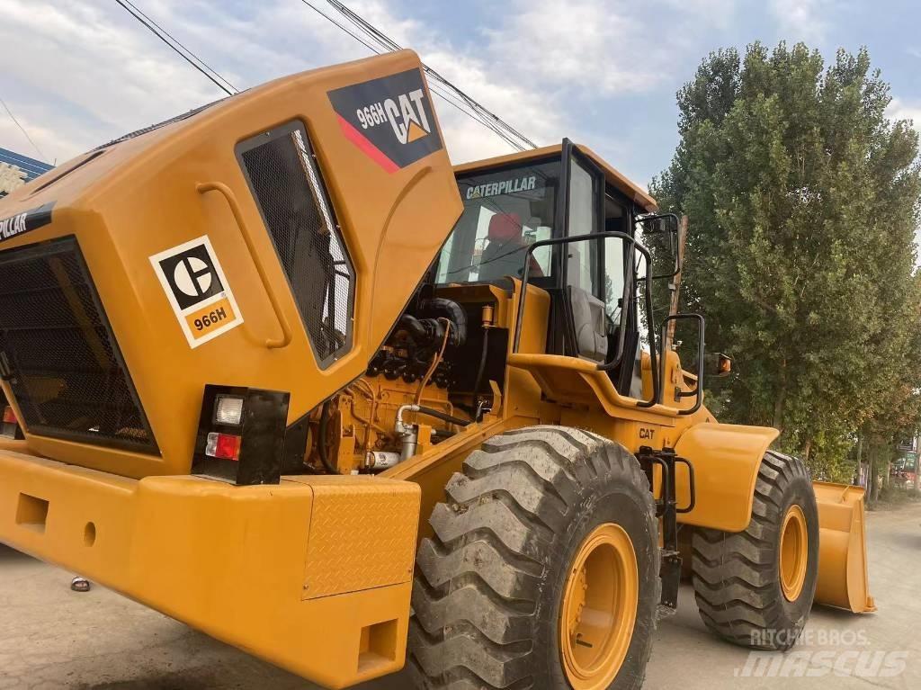 CAT 966 H Kolesové nakladače