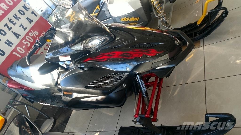 Yamaha Apex 1000 Snehové skútre