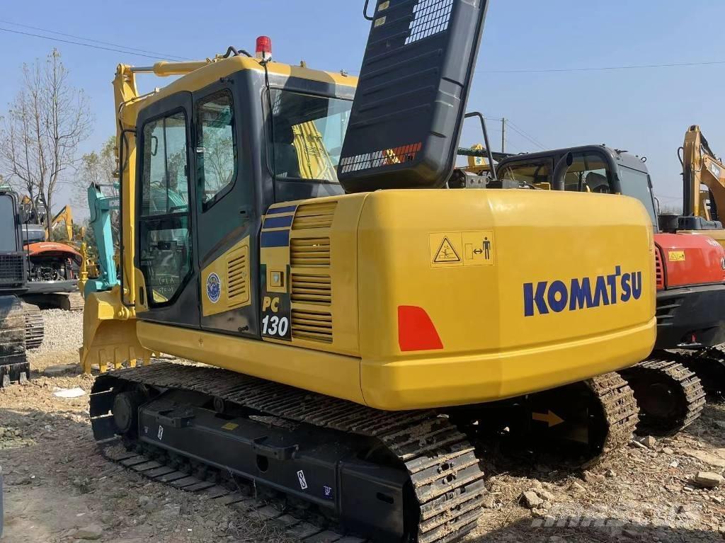 Komatsu PC 130-8 Midi rýpadlá 7 t - 12 t