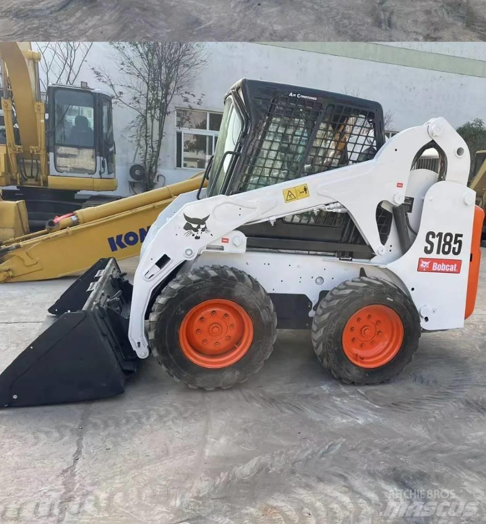Bobcat S185 Šmykom riadené nakladače