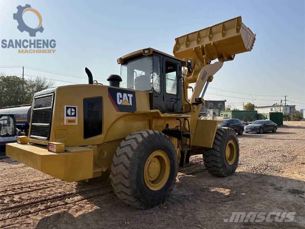 CAT 966 G Kolesové nakladače