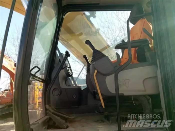 CAT 324 D2L Pásové rýpadlá