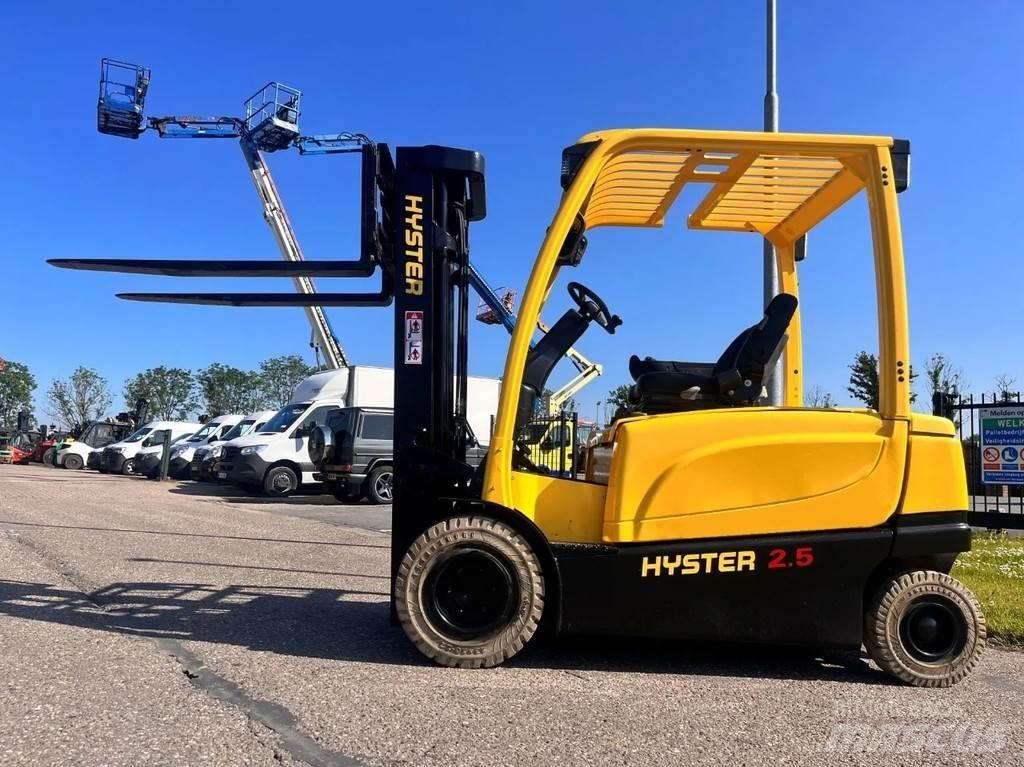 Hyster J2.5XN Akumulátorové vozíky