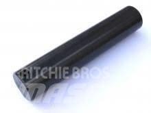 JCB - bolt - JRV0071 Výložníky a lyžice