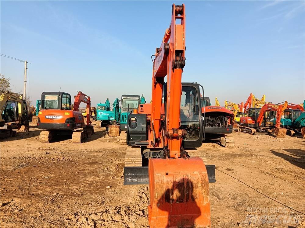 Hitachi ZX 60 Pásové rýpadlá