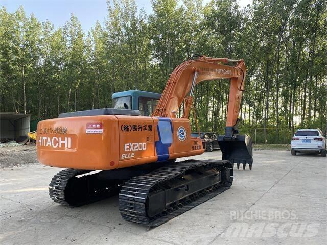 Hitachi EX200 Pásové rýpadlá