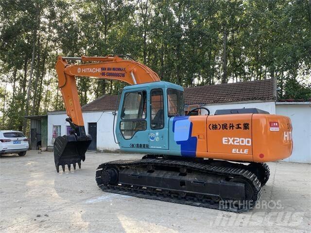 Hitachi EX200 Pásové rýpadlá