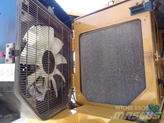 CAT 930 G Kolesové nakladače