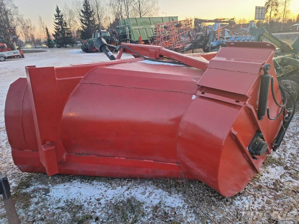 TR 270 Snehové frézy