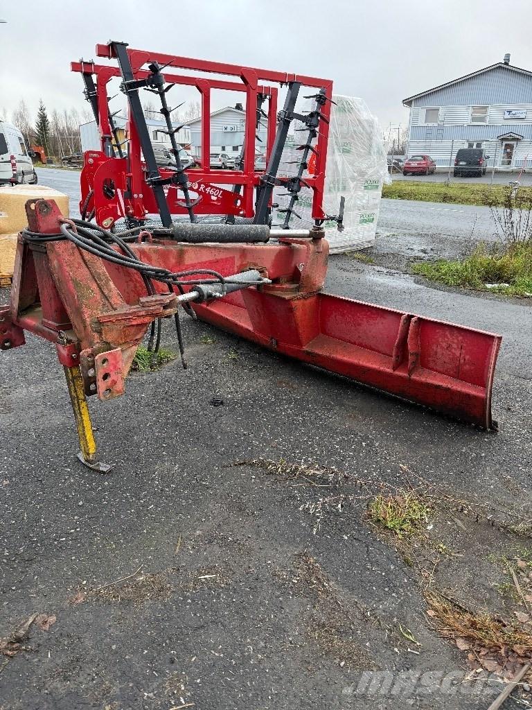 VM 300 JH 2 Ťahané radlice