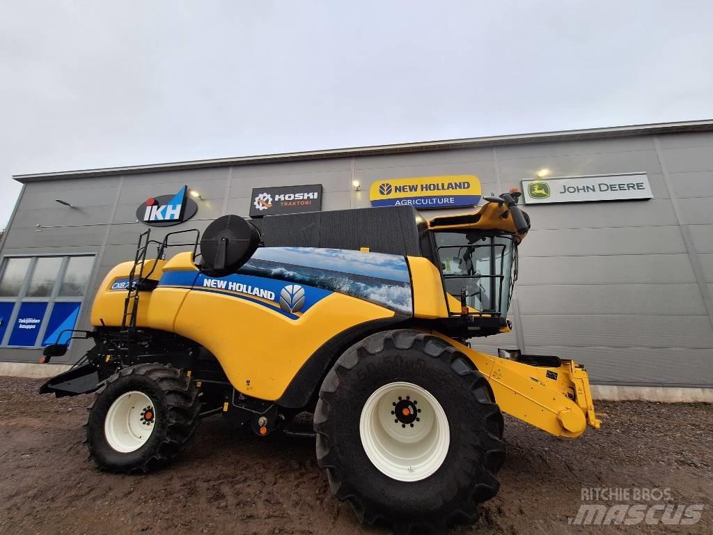 New Holland CX 8.70 Kombinované zberacie stroje