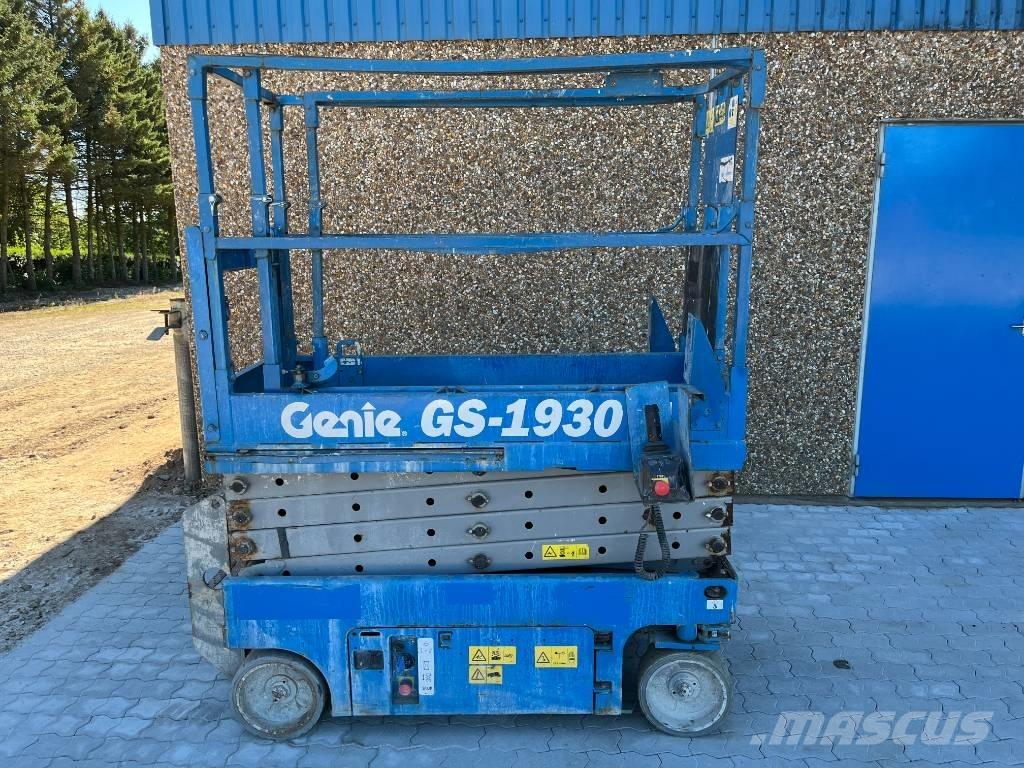 Genie GS 1930 Nožnicové zdvíhacie plošiny