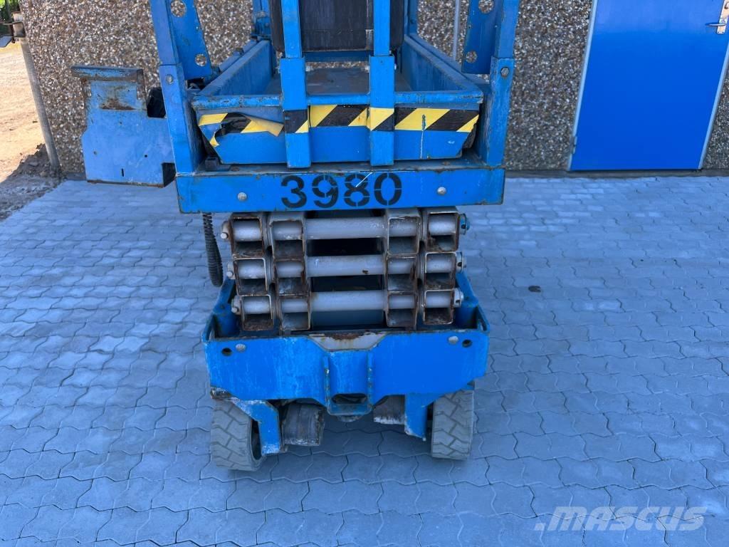 Genie GS 1930 Nožnicové zdvíhacie plošiny