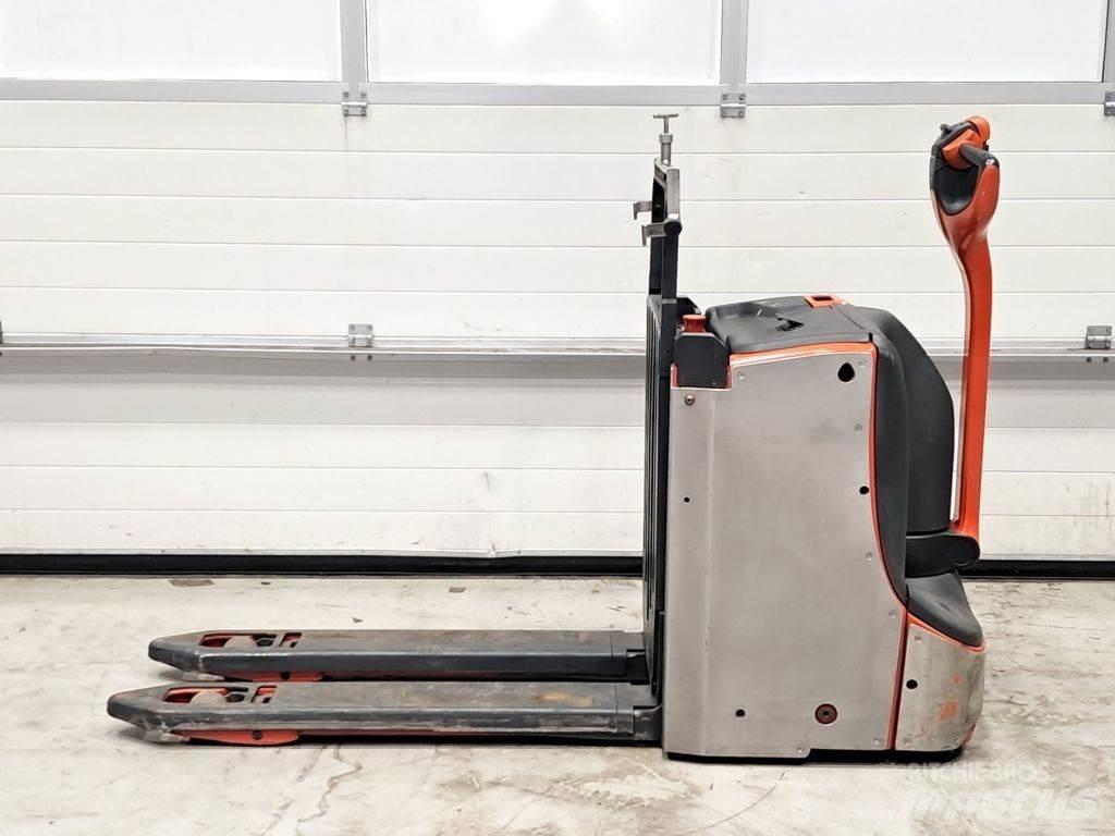 Linde T16L Nízkozdvižný vozík