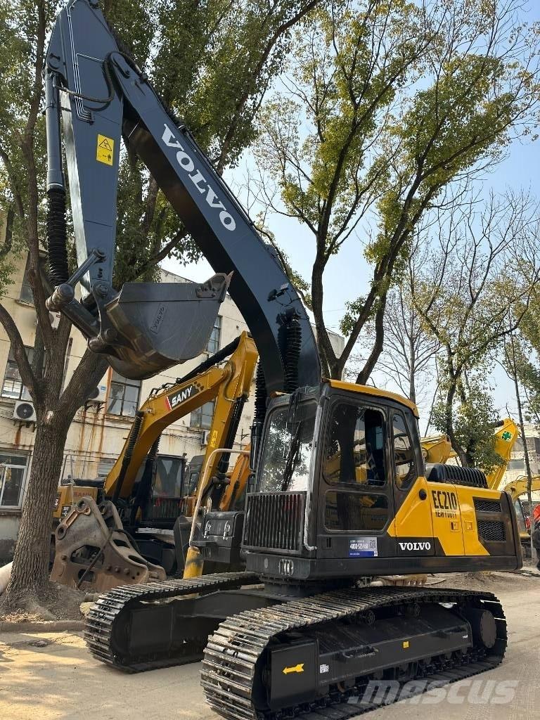 Volvo EC 210 Pásové rýpadlá