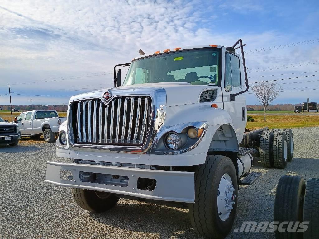 International 7400 Nákladné vozidlá bez nadstavby