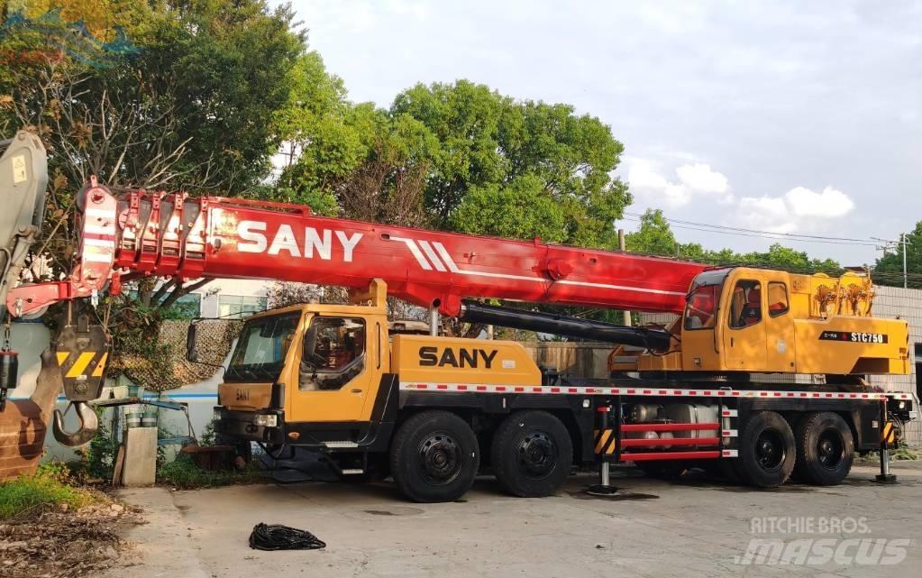 Sany STC 750 Univerzálne terénne žeriavy