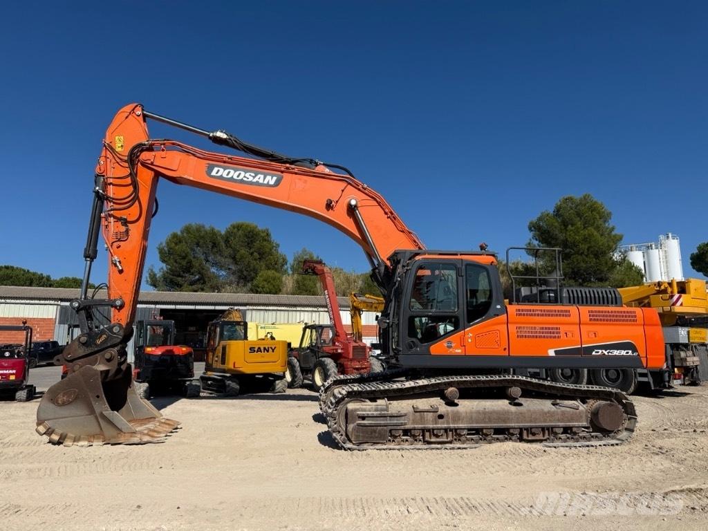 Doosan DX 380 LC Pásové rýpadlá