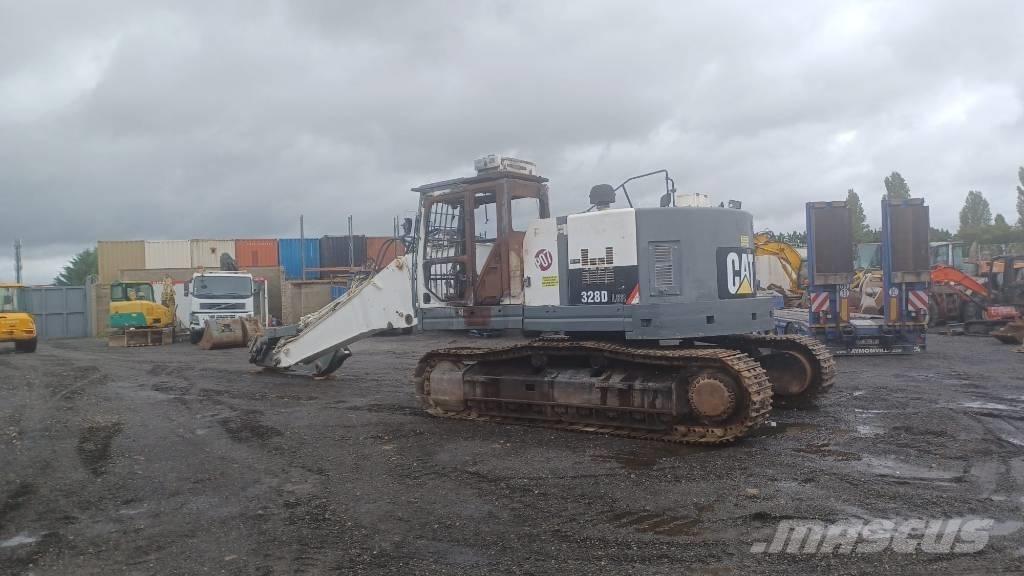 CAT 328 D L Pásové rýpadlá