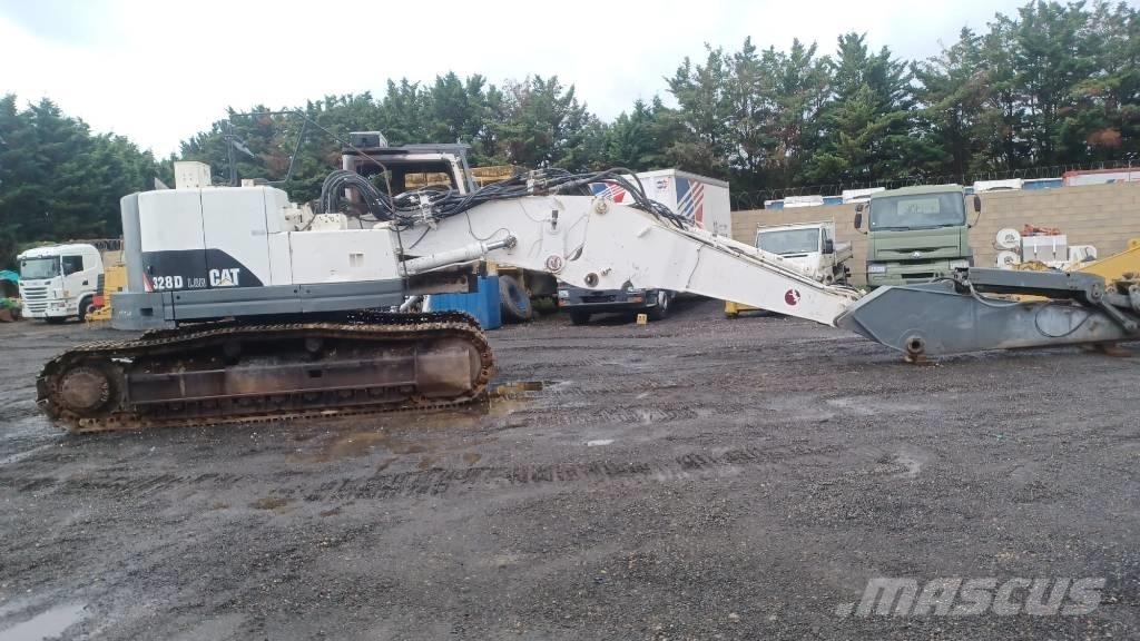 CAT 328 D L Pásové rýpadlá