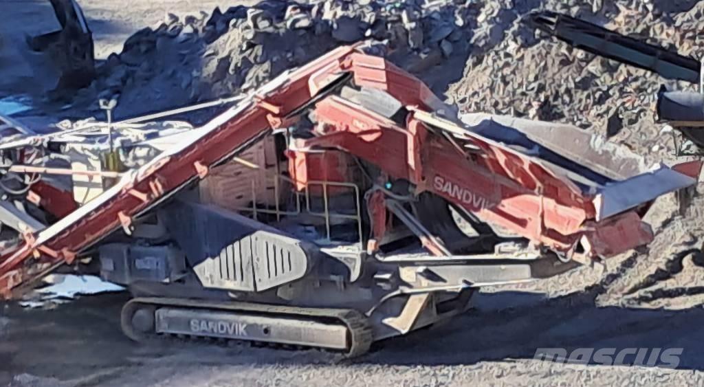 Sandvik QH 332 DDHS Mobilné drviče