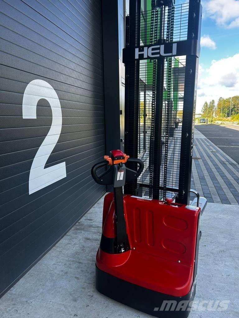 Heli CDD 12 Ručne vedené vysokozdvižné vozíky