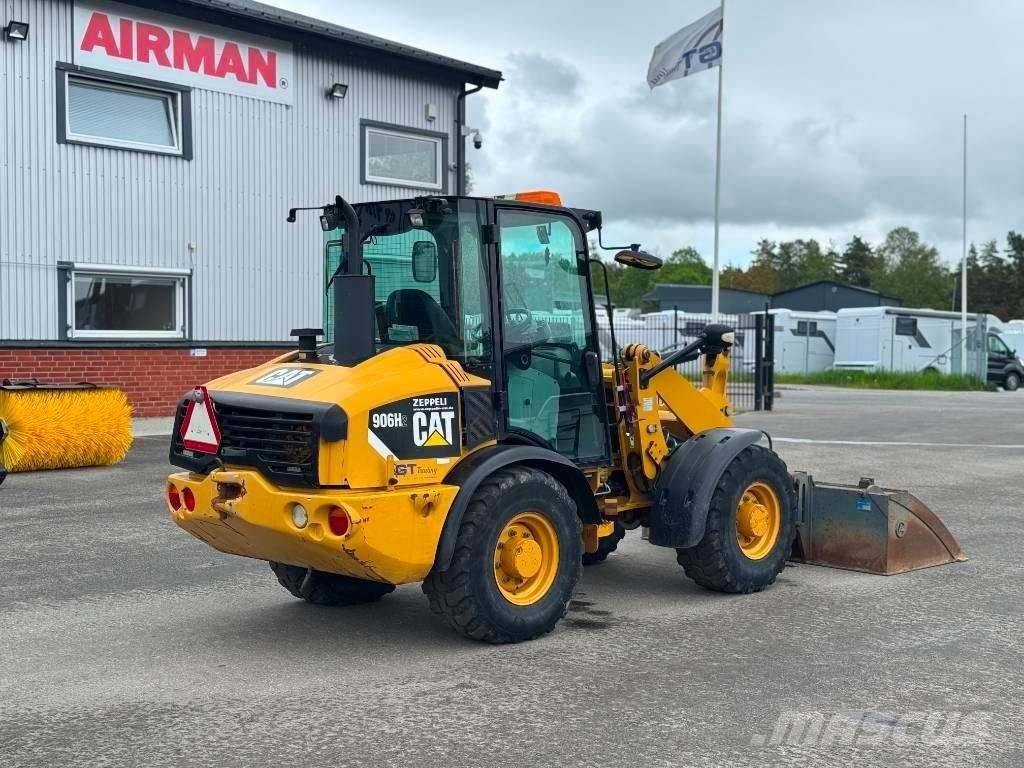 CAT 906 H Kolesové nakladače
