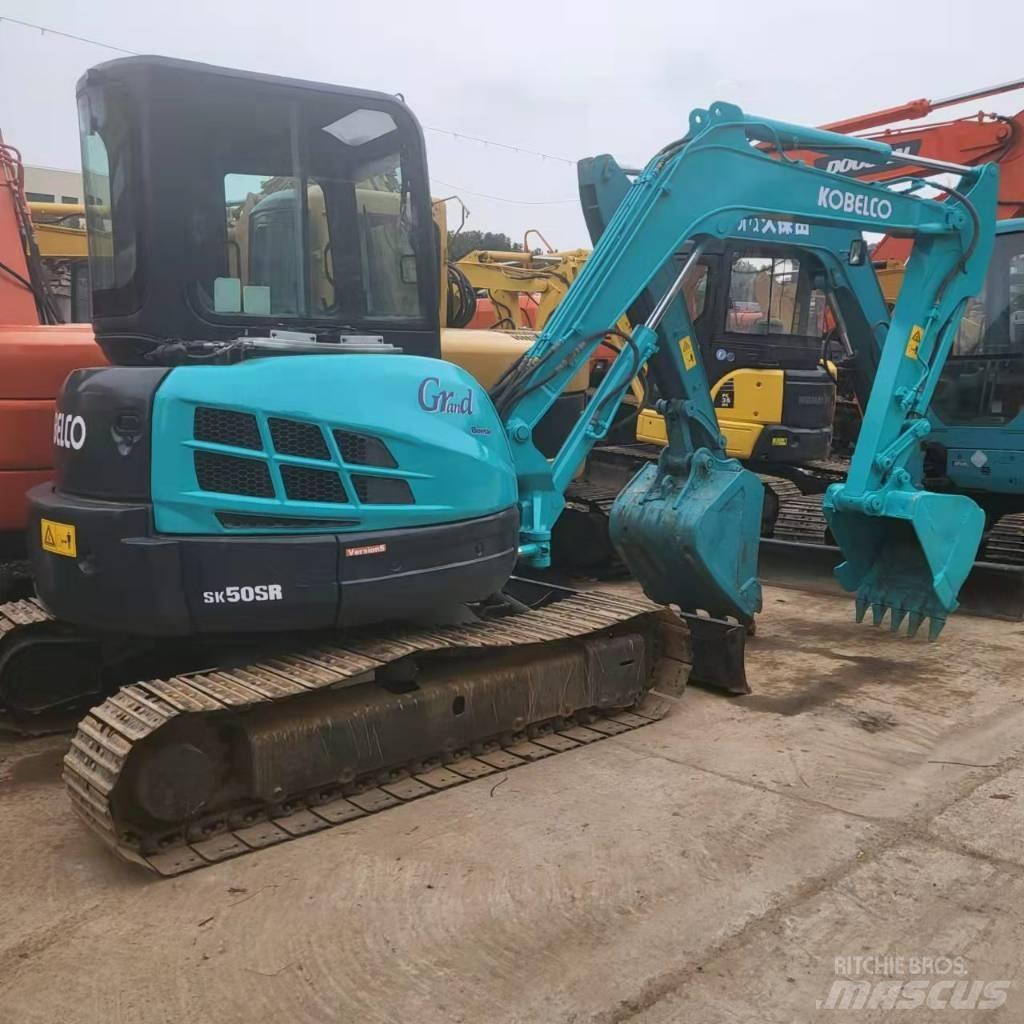 Kobelco SK 50 Mini rýpadlá < 7t