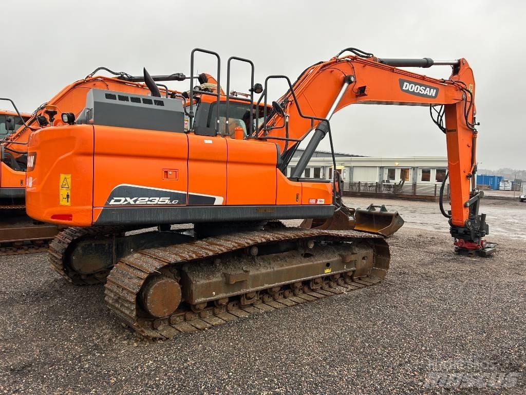Doosan DX 235 LC-5 Pásové rýpadlá