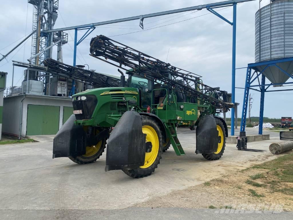 John Deere 4720 Samohybné postrekovače