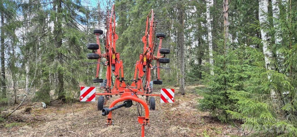 Kuhn GA 8121 Riadkovače
