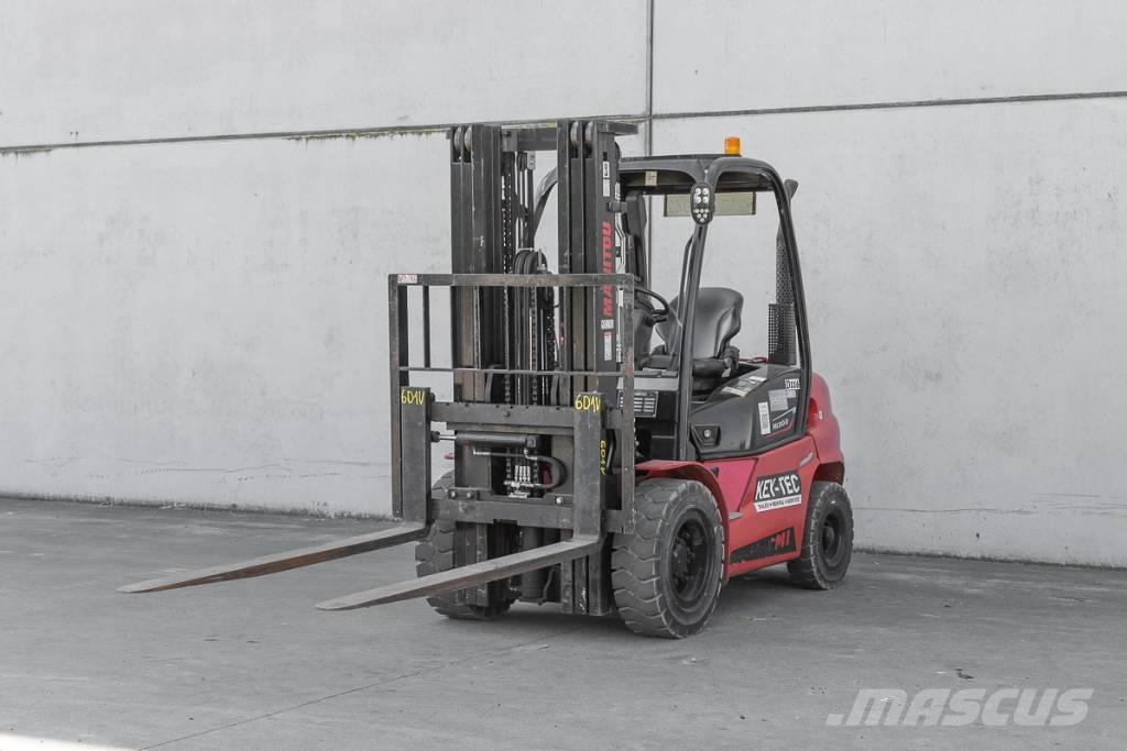 Manitou MI 30 D Dieselové vozíky