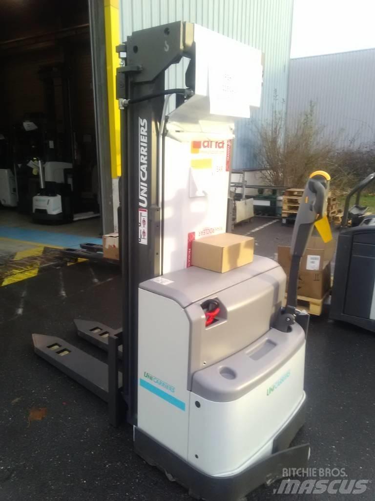 UniCarriers PSH200 Ručne vedené vysokozdvižné vozíky