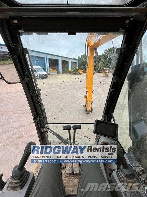 JCB 131 X L Pásové rýpadlá
